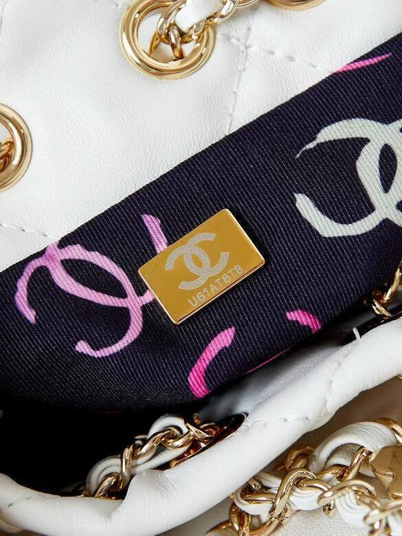 Mini Mochila Chanel Branca