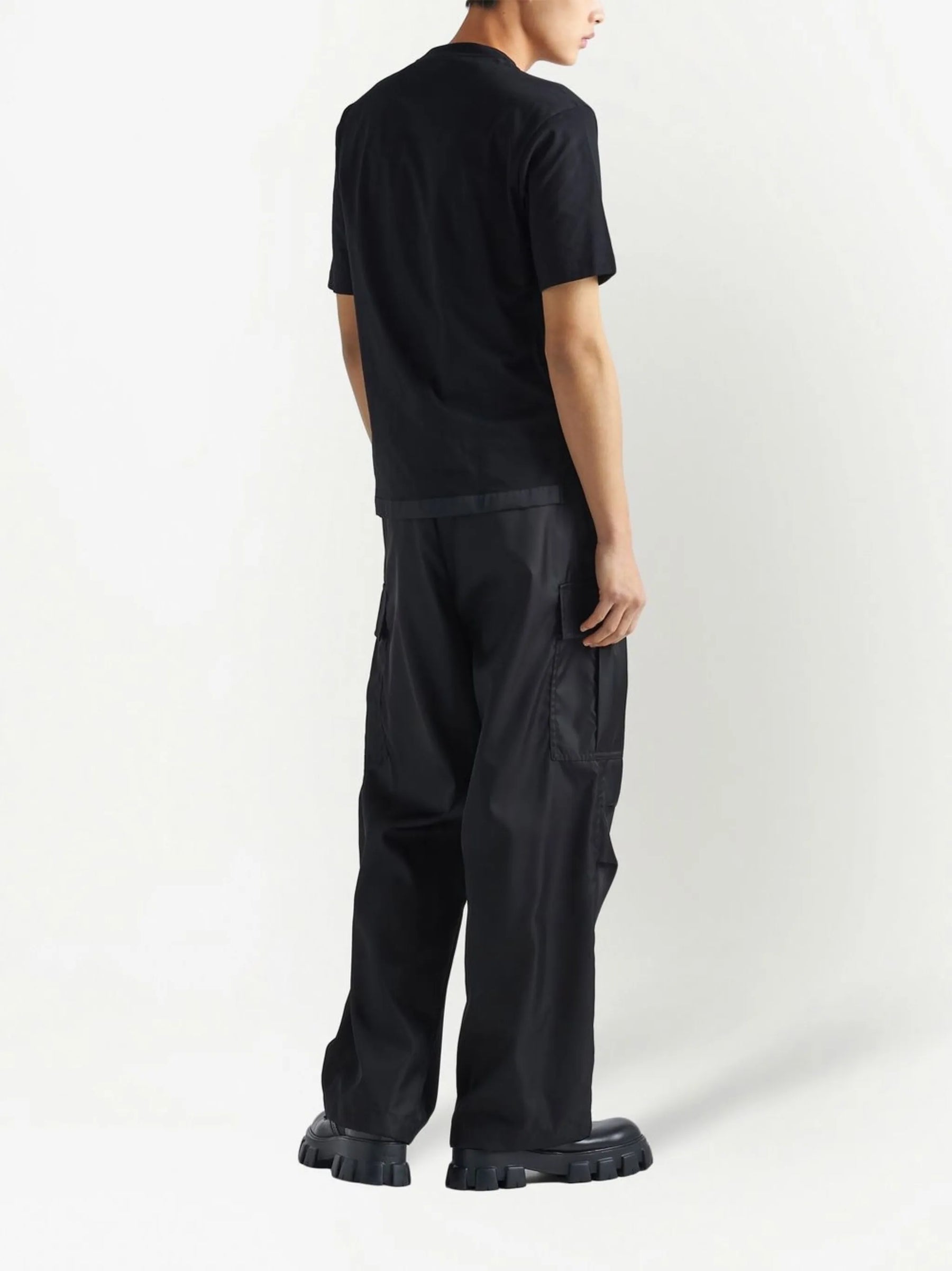 Prada Camiseta com recortes de nylon reciclado