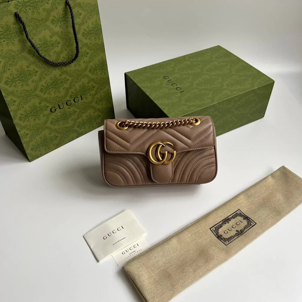 BOLSA GG MARMONT MATELASSÊ 22 NUDE