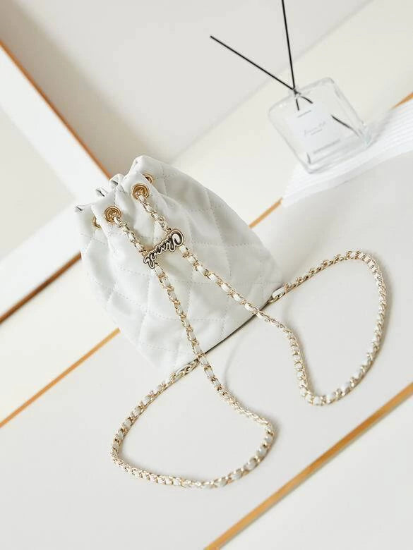 Mini Mochila Chanel Branca
