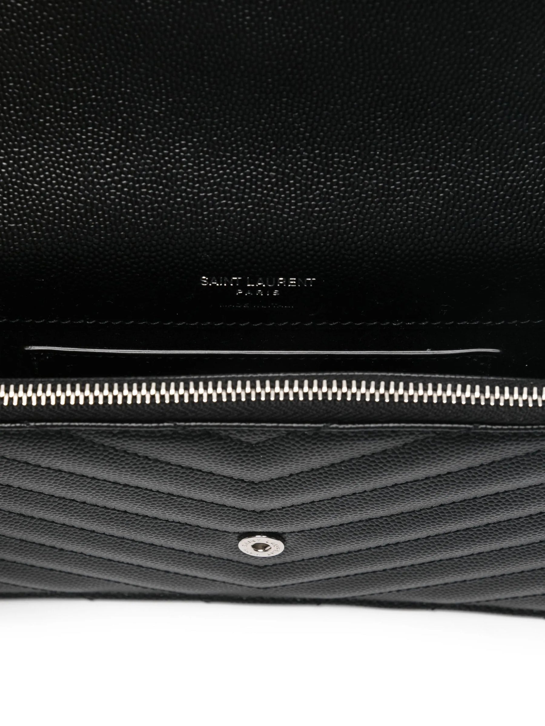 Clutch chevron com corrente