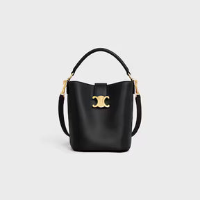 BOLSA BUCKET LOUISE PEQUENA EM COURO DE BEZERRO SUAVE