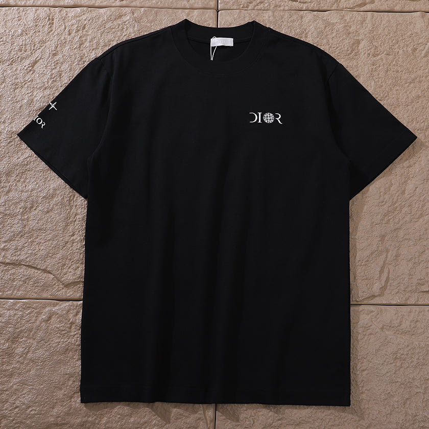 Camiseta Dior estampa com Logo