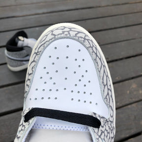 Jordan 1 Retro High OG White Cement