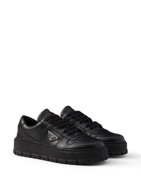 Prada Tênis de couro