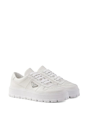 Prada Tênis de couro