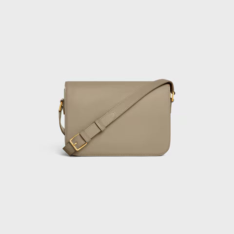 Bolsa CLASSIQUE TRIOMPHE em couro de bezerro brilhante