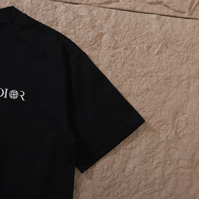 Camiseta Dior estampa com Logo