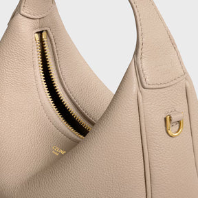 Bolsa celine lulu Teen em couro de bezerro granulado