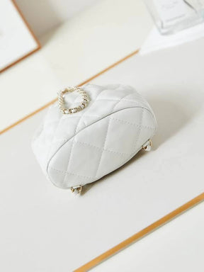 Mini Mochila Chanel Branca