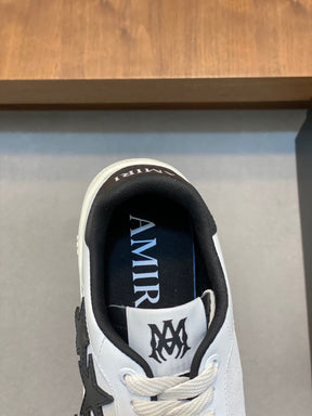 Sneaker AMIRI Pacific com cadarço