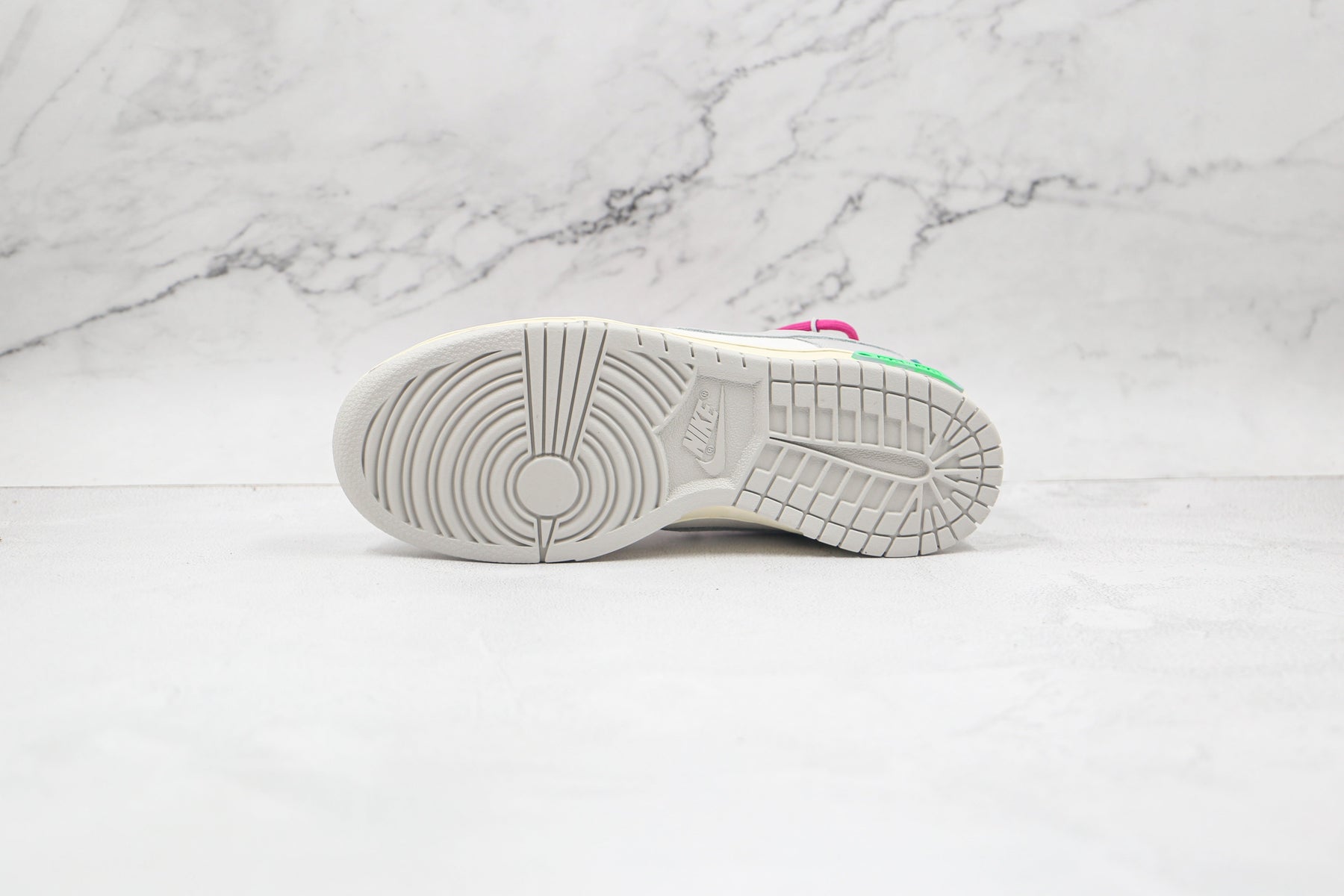 Nike Dunk Low Off White Lot 30:50 Sneaker