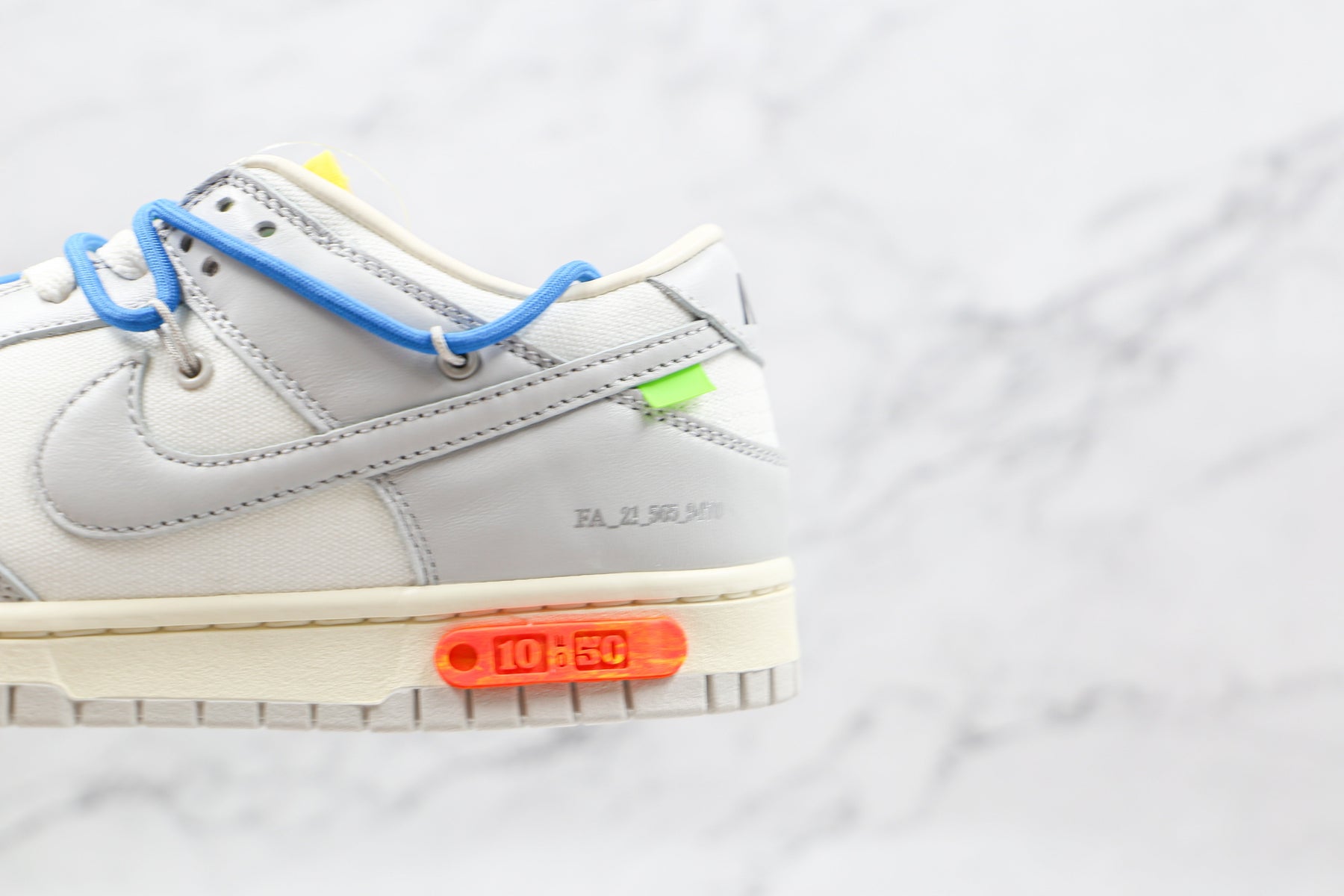 Nike Dunk Low Off White Lot 10:50 Sneaker