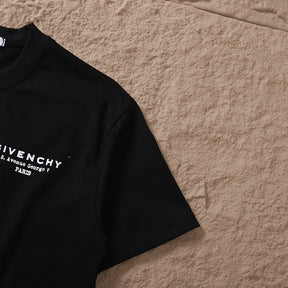 Camiseta Givenchy Logo
