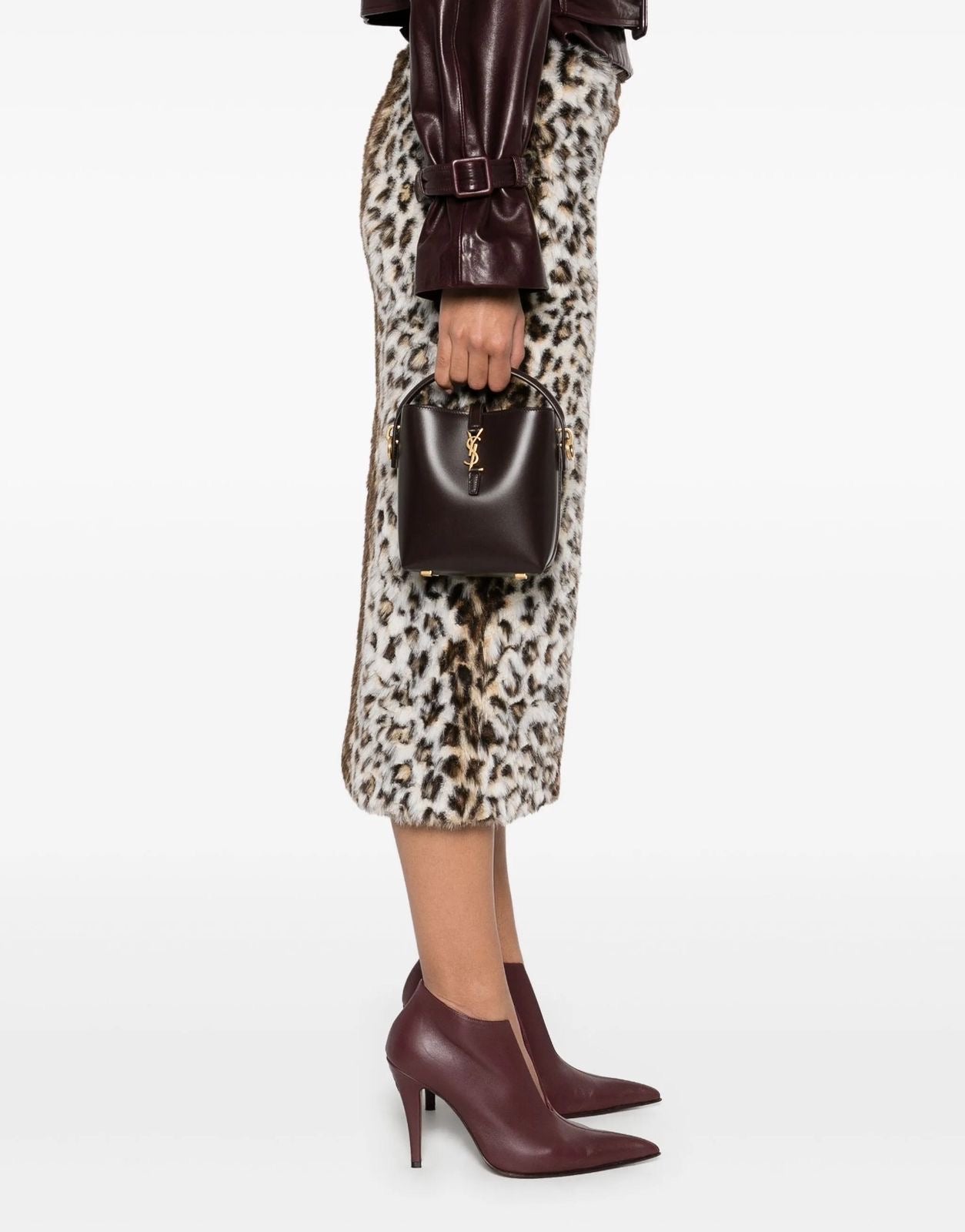 Saint Laurent
Bolsa bucket Le 37 mini