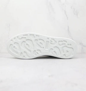 Alexander Mcqueen Oversized Ivory Black