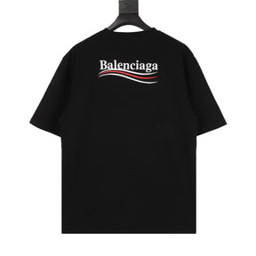 Camiseta BALENCIAGA oversized com logo bordado