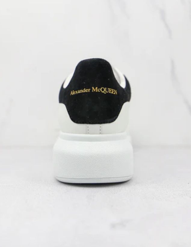 Alexander Mcqueen Oversized Ivory Black
